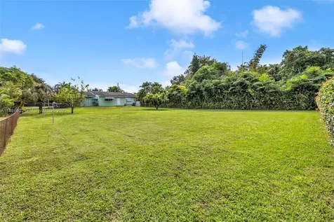 6820 SW 71st Court Miami FL 33143