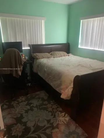 4249 NW 50th Terrace Lauderdale Lakes FL 33319