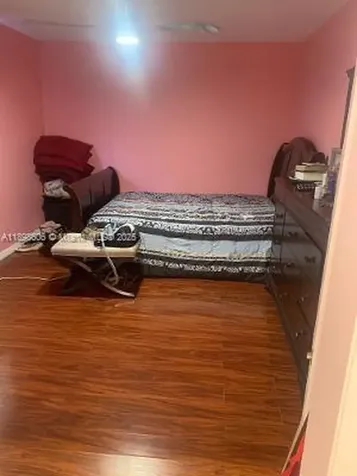 4249 NW 50th Terrace Lauderdale Lakes FL 33319