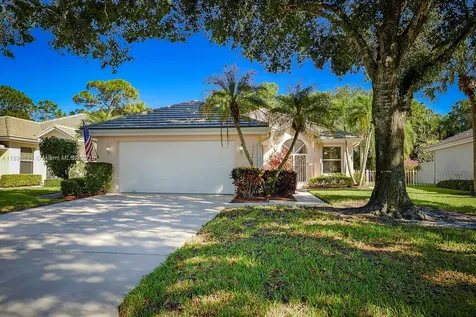 5166 SE Inkwood Way Hobe Sound FL 33455