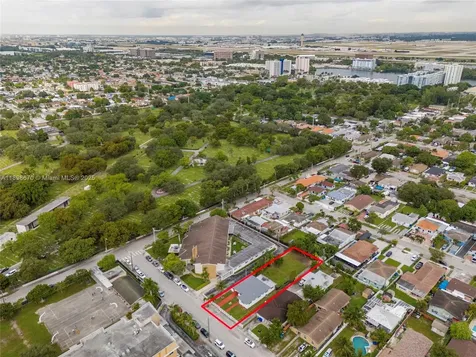 5271 NW 1st Street Miami FL 33126