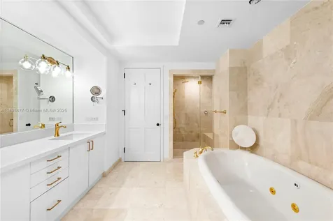 7642 Fisher Island Drive Fisher Island FL 33109