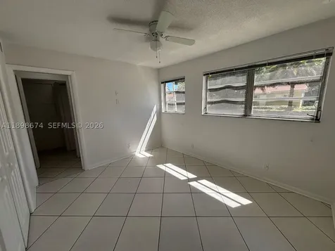 215 SE 3rd Avenue Hallandale Beach FL 33009