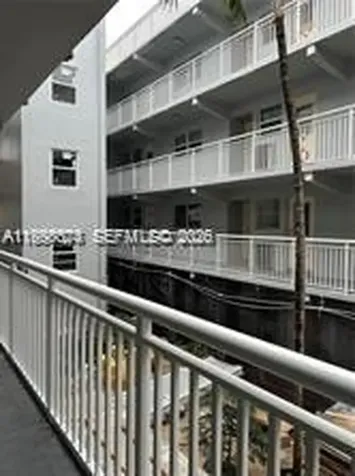 215 SE 3rd Avenue Hallandale Beach FL 33009