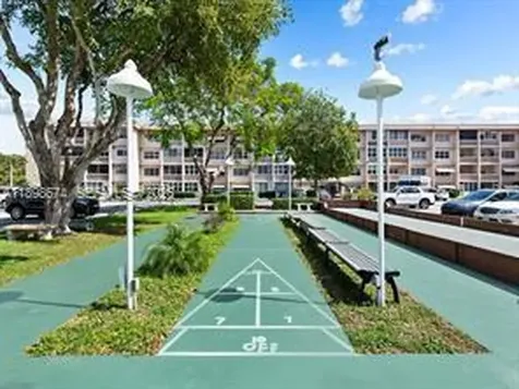 215 SE 3rd Avenue Hallandale Beach FL 33009