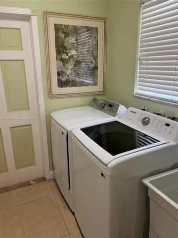 4812 Van Buren Street Hollywood FL 33021