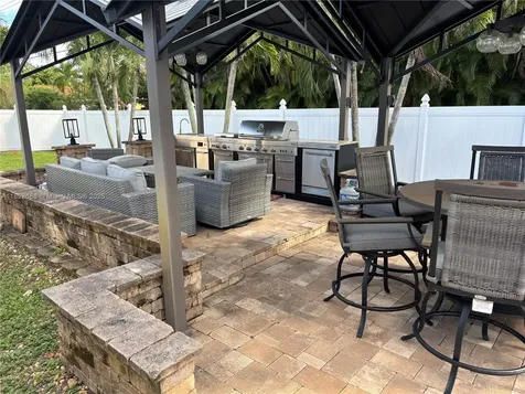 4812 Van Buren Street Hollywood FL 33021