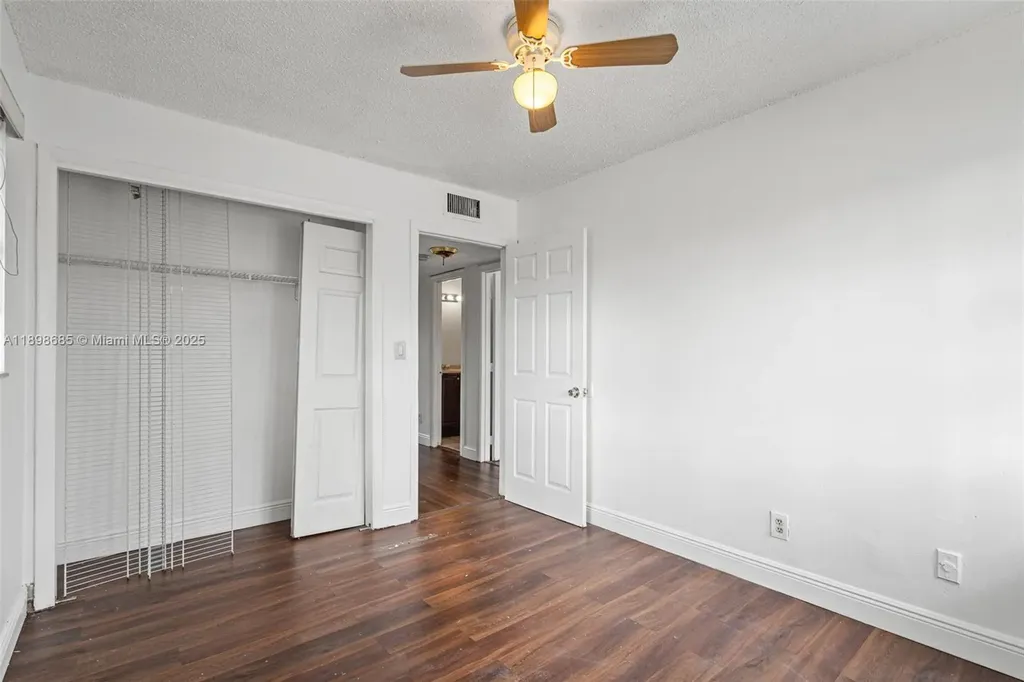 941 SW 20th Court Delray Beach FL 33445