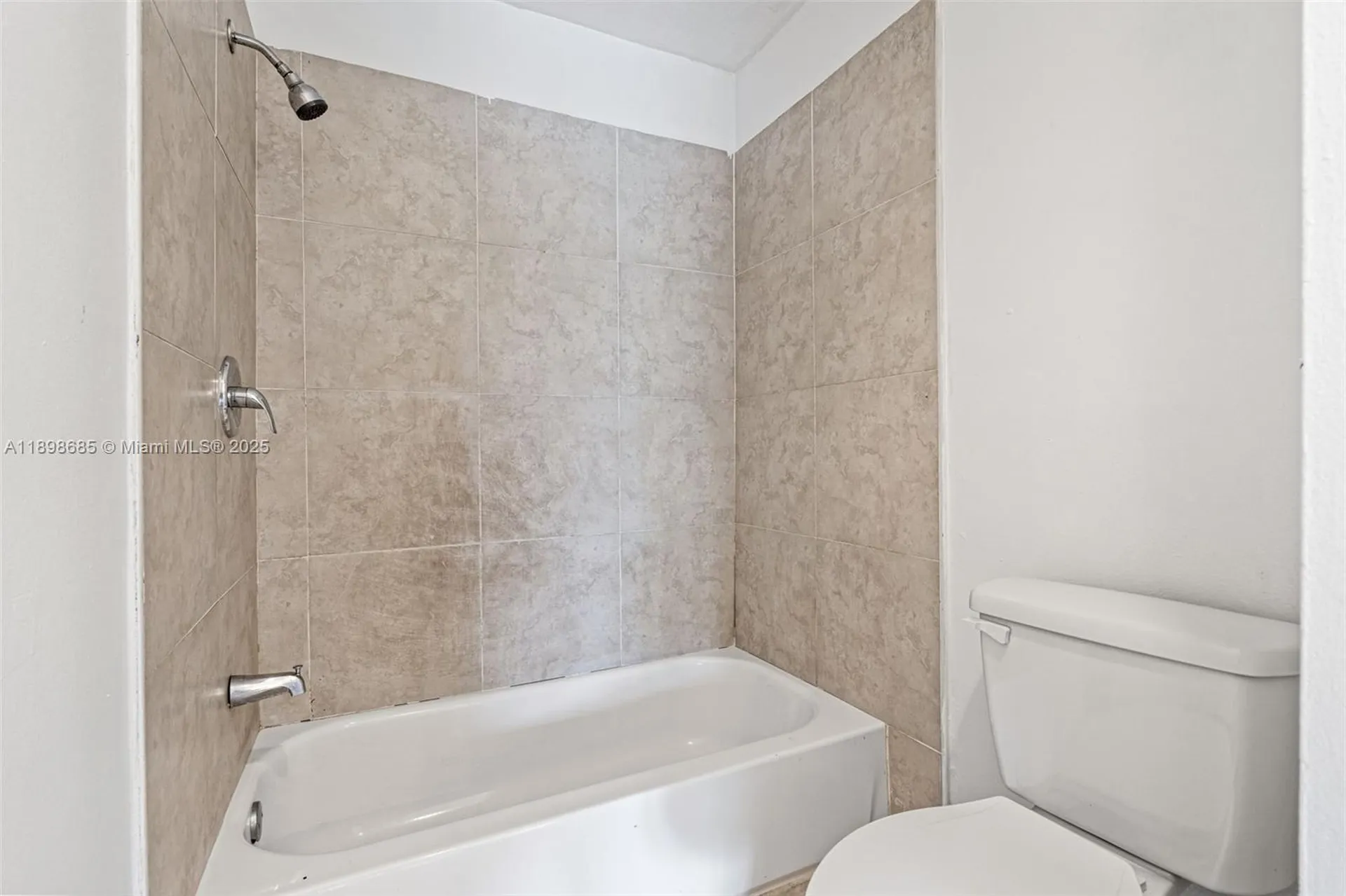 941 SW 20th Court Delray Beach FL 33445