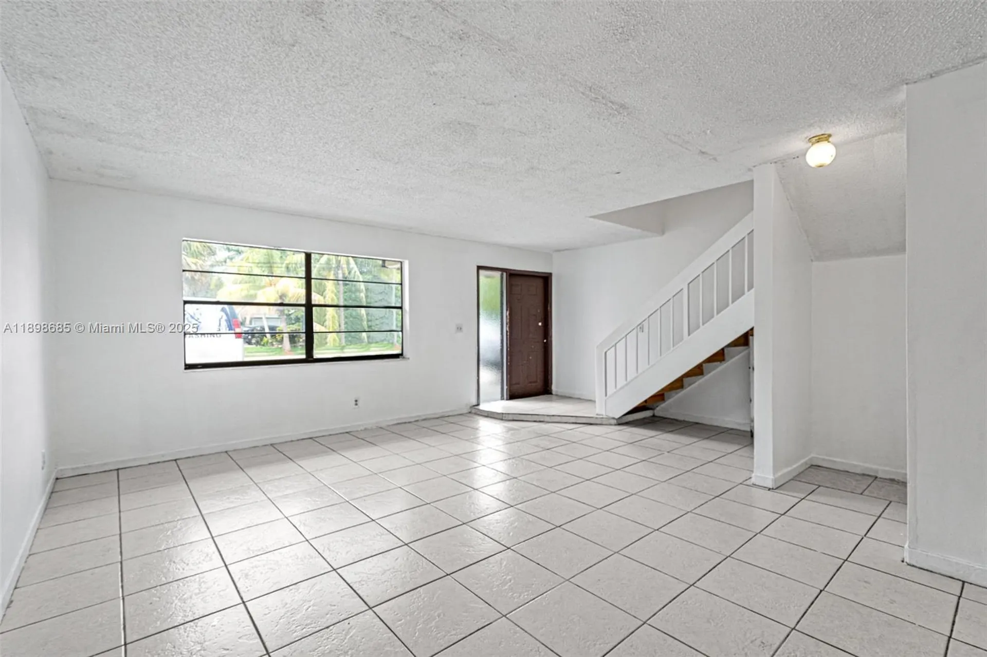 941 SW 20th Court Delray Beach FL 33445