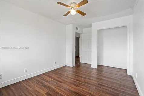 941 SW 20th Court Delray Beach FL 33445