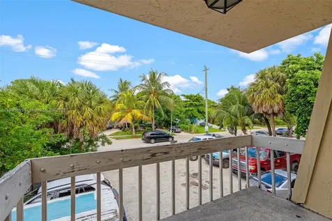 941 SW 20th Court Delray Beach FL 33445