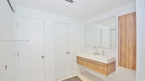 100 Bayview Drive Sunny Isles Beach FL 33160