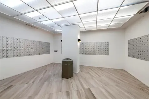 100 Bayview Drive Sunny Isles Beach FL 33160