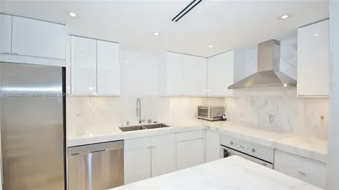 100 Bayview Drive Sunny Isles Beach FL 33160