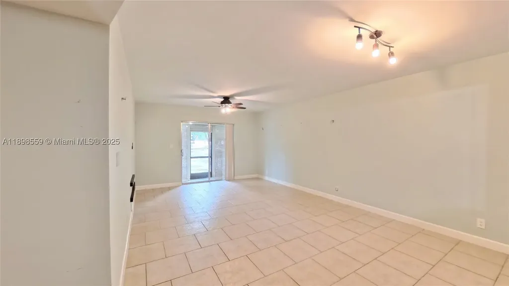 4135 NW 88th Avenue Coral Springs FL 33065