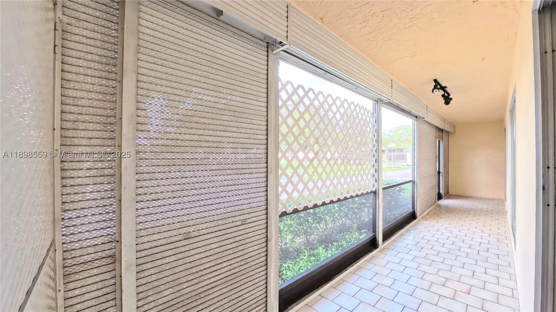 4135 NW 88th Avenue Coral Springs FL 33065