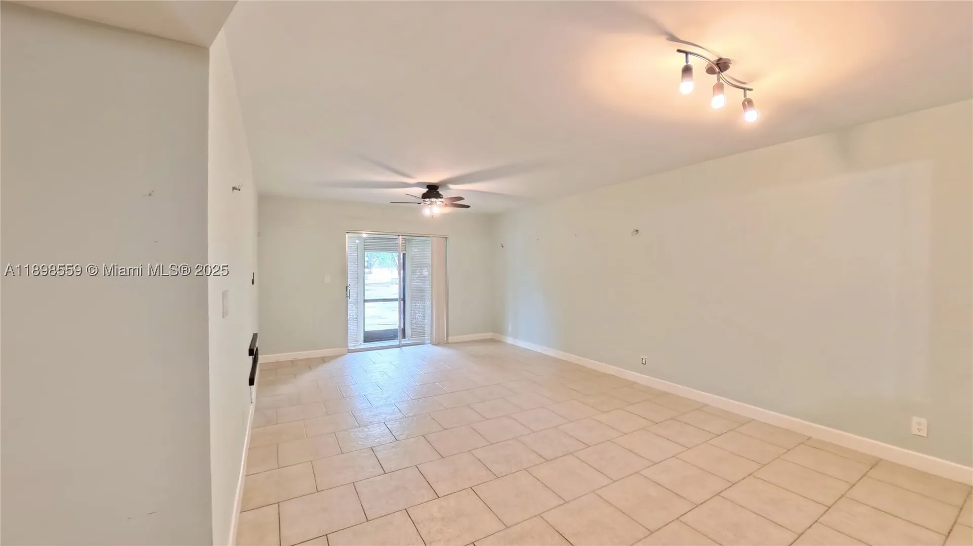 4135 NW 88th Avenue Coral Springs FL 33065