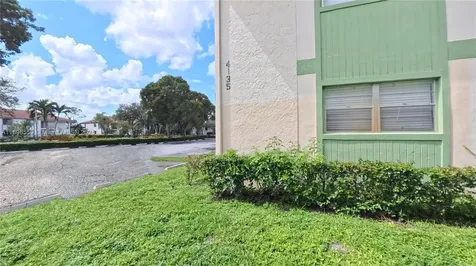 4135 NW 88th Avenue Coral Springs FL 33065