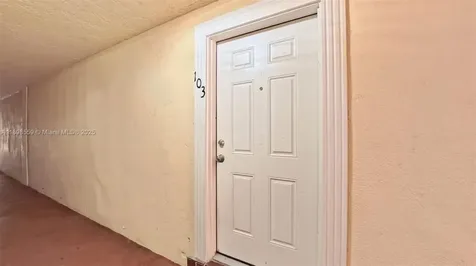 4135 NW 88th Avenue Coral Springs FL 33065