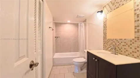 4135 NW 88th Avenue Coral Springs FL 33065