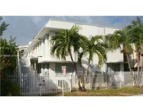 7420 Carlyle Avenue Miami Beach FL 33141