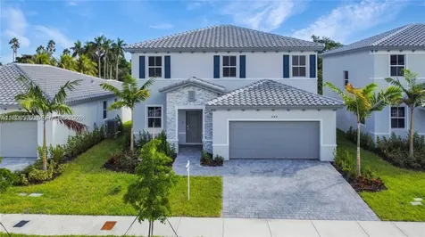 2647 SE 8 Court Homestead FL 33035