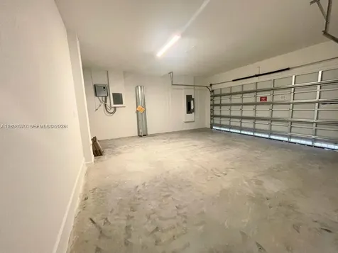 2647 SE 8 Court Homestead FL 33035