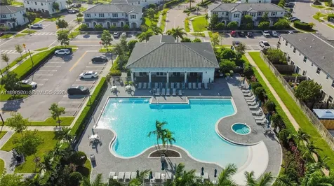 2647 SE 8 Court Homestead FL 33035