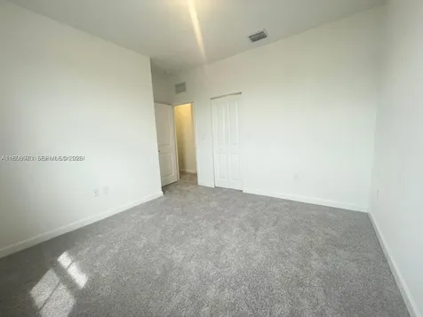 2647 SE 8 Court Homestead FL 33035