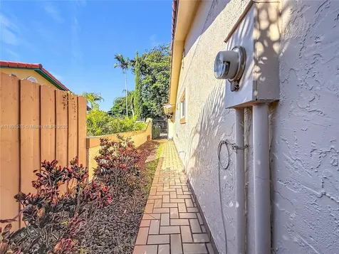 5415 SW 135th Court Miami FL 33175