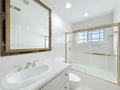 5415 SW 135th Court Miami FL 33175