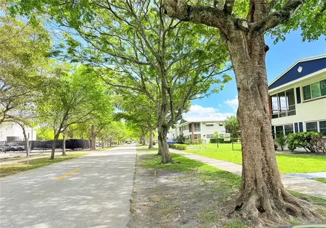 3600 Harrison Street Hollywood FL 33021