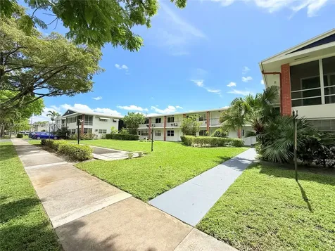 3600 Harrison Street Hollywood FL 33021