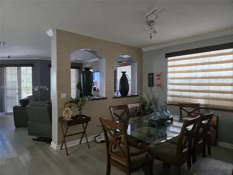 11141 NW 77th Terrace Doral FL 33178