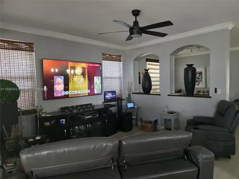 11141 NW 77th Terrace Doral FL 33178