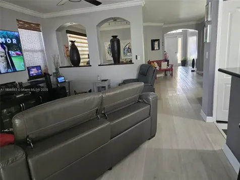 11141 NW 77th Terrace Doral FL 33178