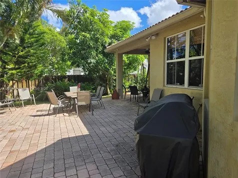 11141 NW 77th Terrace Doral FL 33178