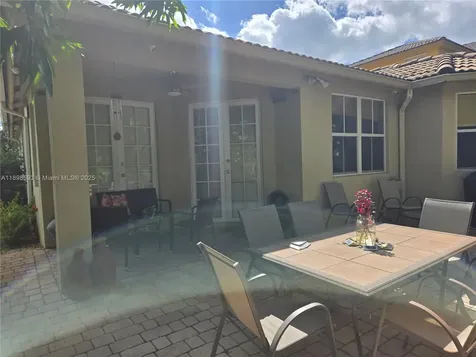 11141 NW 77th Terrace Doral FL 33178