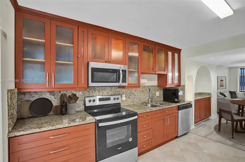 4350 W 11th Court Hialeah FL 33012