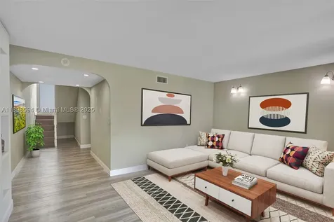 4350 W 11th Court Hialeah FL 33012