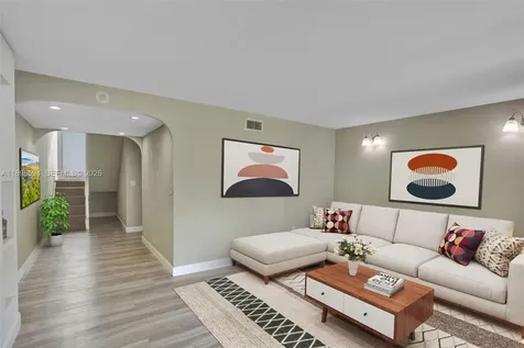 4350 W 11th Court Hialeah FL 33012