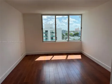 1000 West Avenue Miami Beach FL 33139