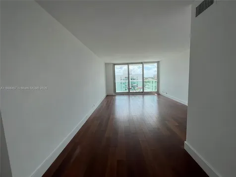1000 West Avenue Miami Beach FL 33139