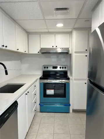 1000 West Avenue Miami Beach FL 33139