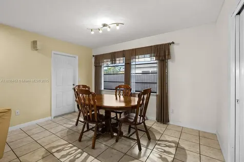 9817 SW 194th Street Cutler Bay FL 33157