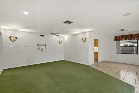 9817 SW 194th Street Cutler Bay FL 33157