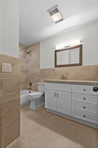 9817 SW 194th Street Cutler Bay FL 33157