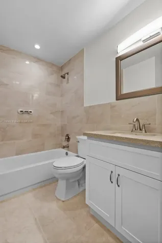 9817 SW 194th Street Cutler Bay FL 33157