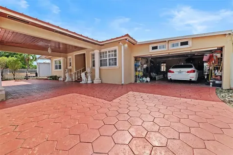 100 E 37th Street Hialeah FL 33013